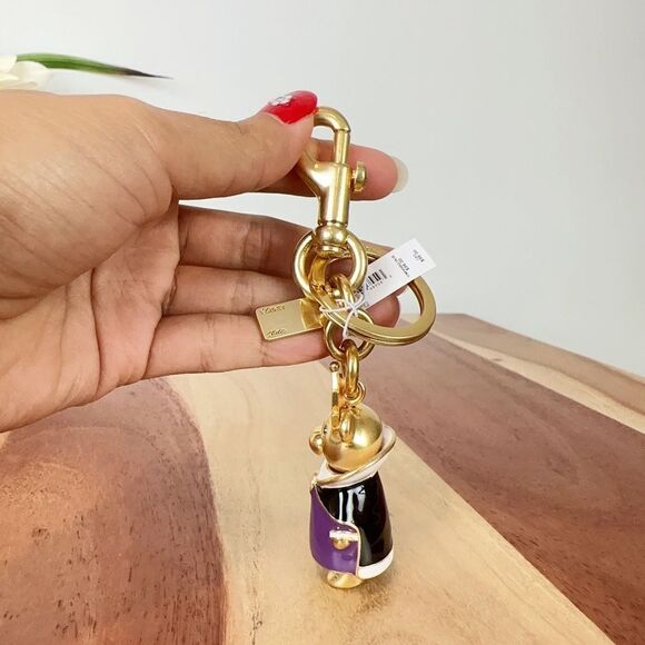 NWT Disney X Coach Evil Queen Bear Bag Charm - Picture 4 of 5